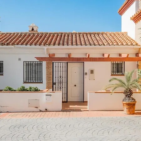 Aljamar 24 Comfortable House Near Burriana Holiday home Nerja